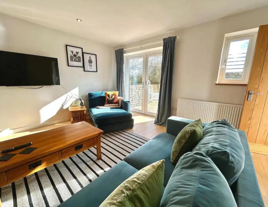 Holiday home 2 - Badger Sett, Modern With Hot Tub In Norfolk Norwich